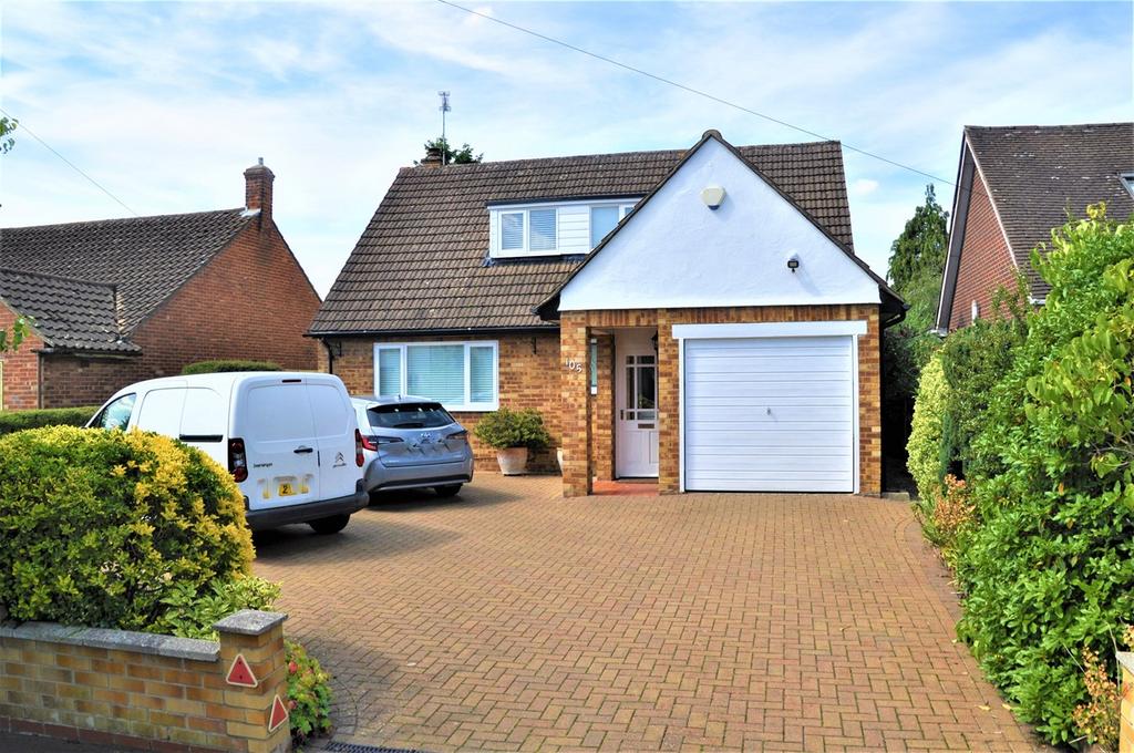 Chignal Road, Chelmsford, CM1 3 bed chalet for sale £550,000