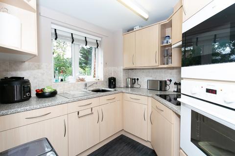 1 bedroom apartment for sale - Nanterre Court, 63-67 Hempstead Road, Watford, Hertfordshire, WD17