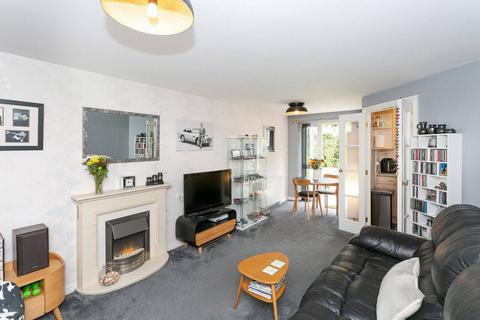 1 bedroom flat for sale, Hempstead Road, Watford, WD17