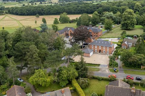 6 bedroom detached house for sale, Barton Road Market Bosworth, Warwickshire, CV13 0LQ