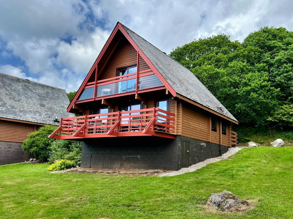 Laggan Hill Lodge, 12 Barend, Sandyhills 3 bed detached house for sale