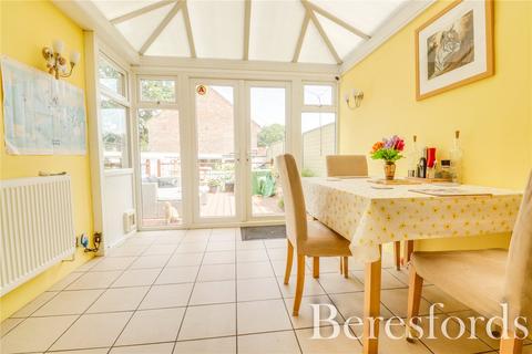 32 Wrexham Road, Romford, RM3 9HH