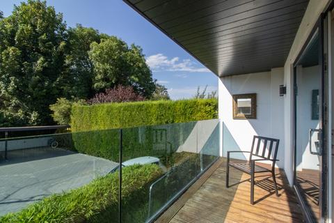 2 bedroom flat for sale, Ramsgate Road, Broadstairs, CT10