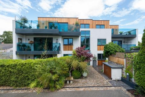 2 bedroom flat for sale, Ramsgate Road, Broadstairs, CT10