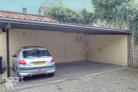 undefined, High Street, St Neots