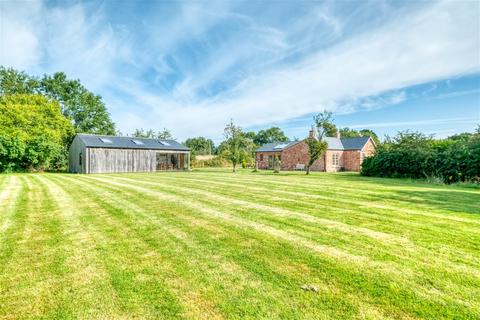 7 bedroom detached house for sale, Whinfield Road, Dodford, Bromsgrove, B61 9BG