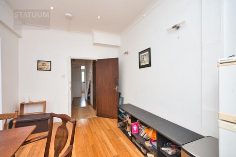 4 bedroom terraced house to rent, Harringay Road, Turnpike Lane, Harringay, London, N15