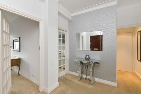 2 bedroom apartment to rent, Wellington Court, Wellington Road, St John's Wood, London, NW8