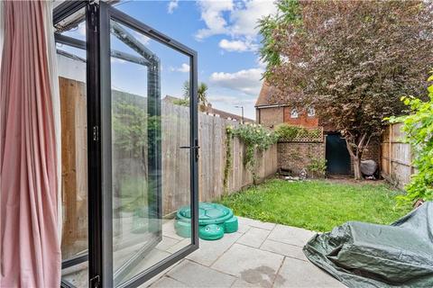 28 Alberta Street, London, SE17 3SD