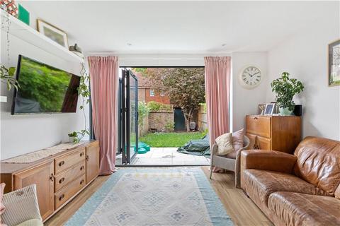 28 Alberta Street, London, SE17 3SD