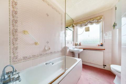 Flat 16, Ulster Court Albany Park Road, Kingston Upon Thames, KT2 5SS