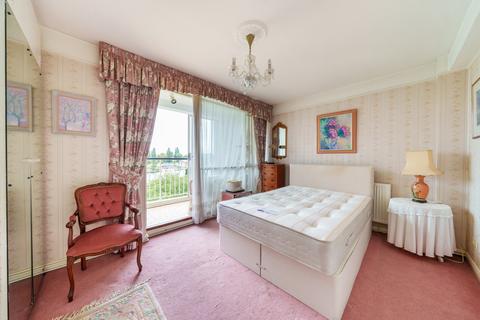 Flat 16, Ulster Court Albany Park Road, Kingston Upon Thames, KT2 5SS