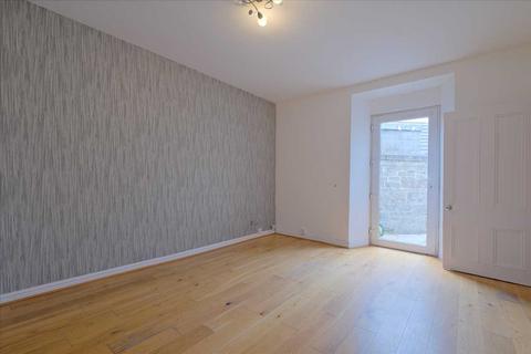 2 bedroom apartment to rent, Burnbank Road, Hamilton