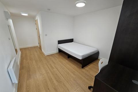 1 bedroom apartment to rent, Studio Apartment in Norfolk House