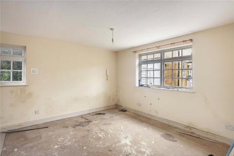 1 bedroom flat for sale - Elgar Close, Plaistow, London, E13