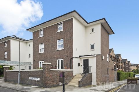 4 bedroom semi-detached house for sale, Sextant Avenue, Isle of Dogs, E14 3DX