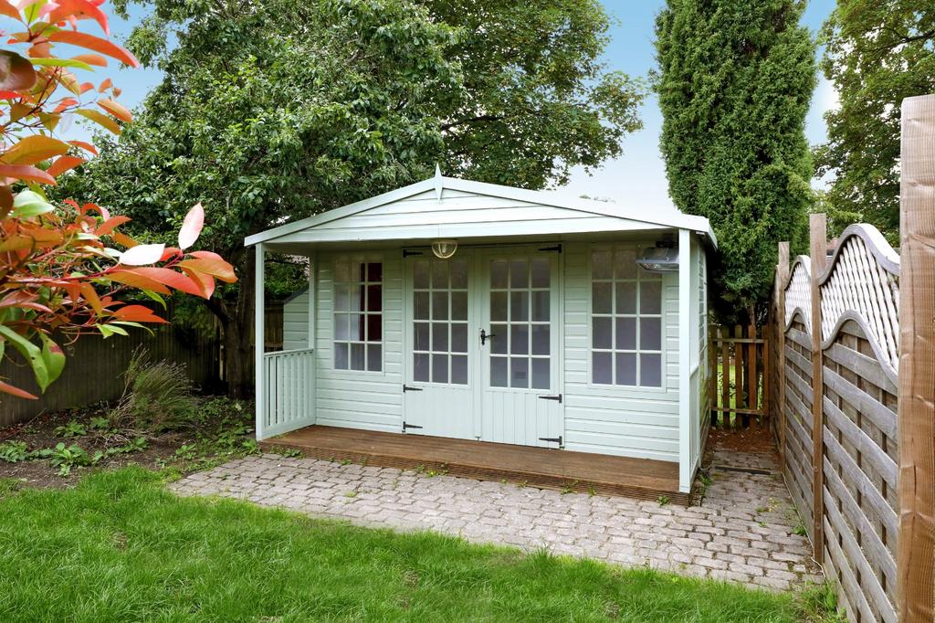 Summer House/Office