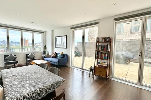 2 bedroom apartment for sale, Lock Side Way, London E16