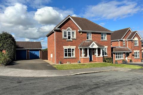 4 bedroom detached house for sale - Peachwood Close, Gonerby Hill Foot, Grantham, NG31