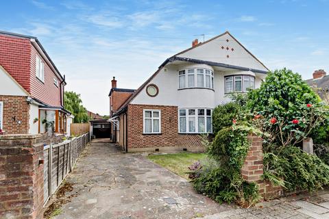 17 Wimborne Drive, Pinner, HA5 1NH