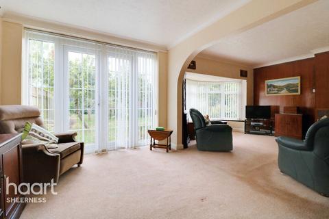 57 Harps Avenue, Minster On Sea, Sheerness, ME12 3PH