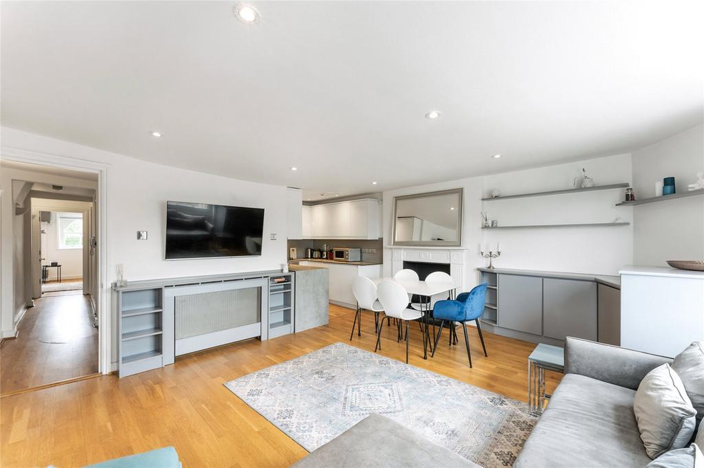 Living Room/Kitchen