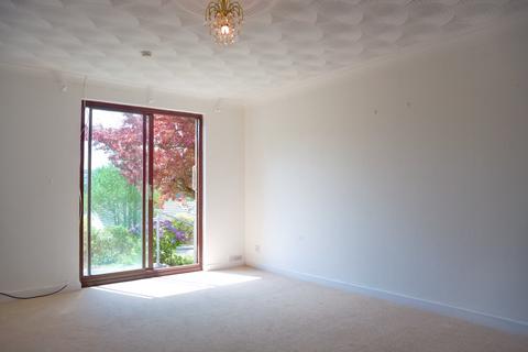 1 Pentrehedyn, Adpar, Newcastle Emlyn, SA38 9EG