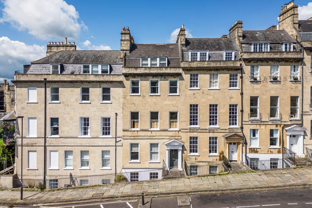First Floor Apartment, 2 Camden Crescent, Bath,...