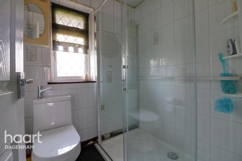 23 Heathway, Dagenham, RM9 6BG