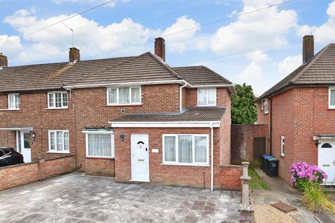 159 Warbank Crescent, New Addington, Croydon, CR0 0AZ