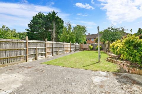 159 Warbank Crescent, New Addington, Croydon, CR0 0AZ