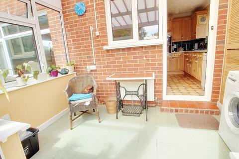 3 bedroom detached house for sale, The Drove, Blackfield