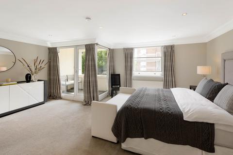 3 bedroom duplex for sale, Rutland Gate, London, SW7