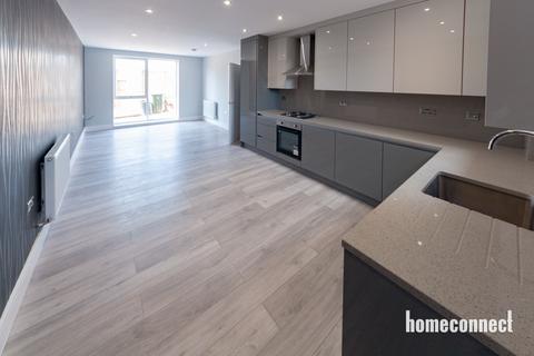 2 bedroom duplex for sale - Gascoigne Road, Barking, IG11