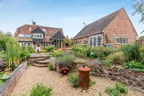 4 bedroom house for sale, High Street, Odiham, Hook, Hampshire