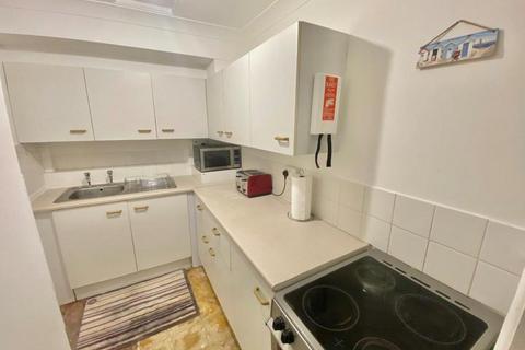 1 bedroom flat to rent - Firswood, Oak Hill Road, Torquay