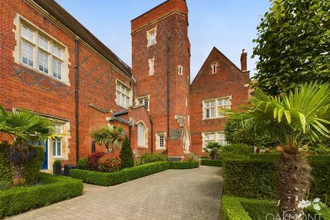 1 bedroom apartment to rent, Pope Court, The Galleries, Warley, Brentwood