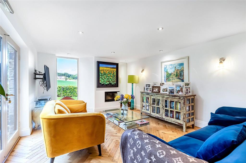 Moor Lane, Burley in Wharfedale, Ilkley, West Yorkshire, LS29 4 bed