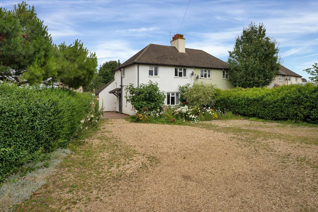 Bainton Road, Barnack, Stamford, PE9 3 bed semidetached house for sale