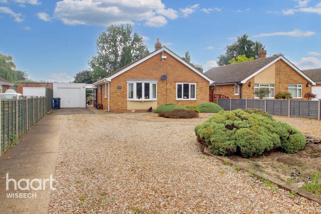 The Cottons, Outwell 2 bed detached bungalow for sale £250,000