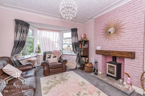 3 bedroom semi-detached house for sale, 1 Chatham Avenue