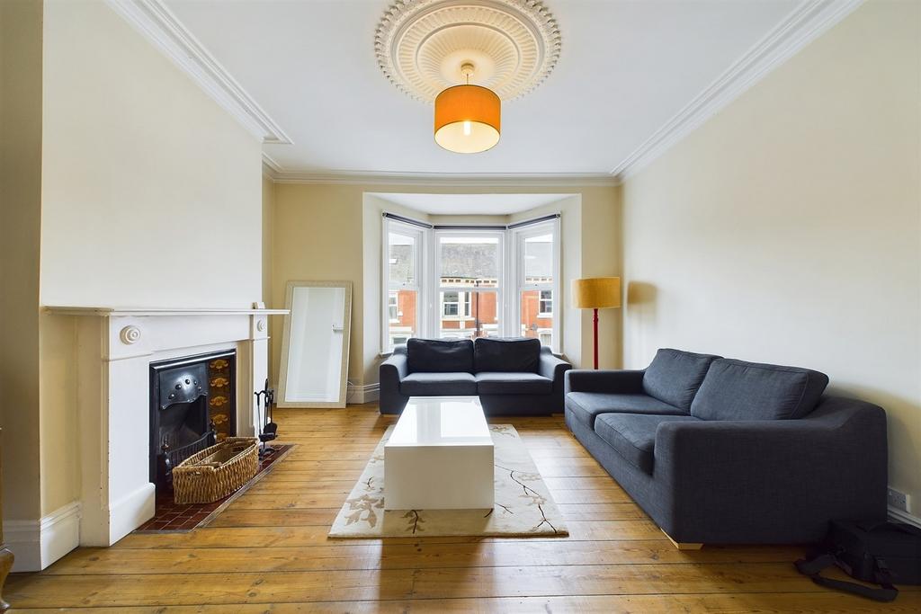 Apartment in Newcastle Upon Tyne - View 2