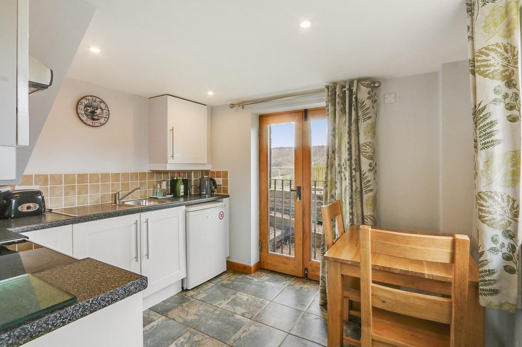 Holiday Cottage 2