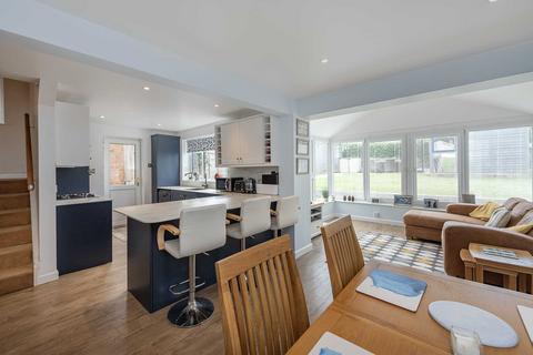 10 Goose Acre, Cheddington, Leighton Buzzard, LU7 0SR