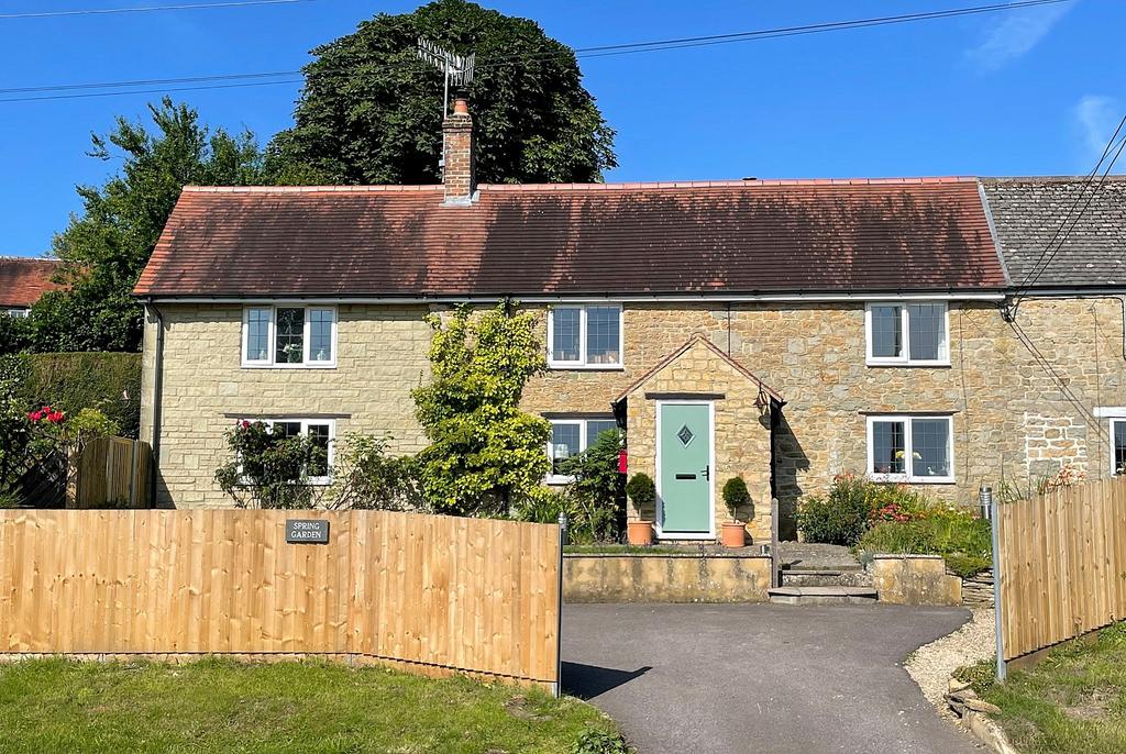 Bourton, Dorset, SP8 3 bed semidetached house for sale £465,500