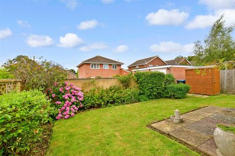 1 Delacourt Close, Cliffsend, Ramsgate, CT12 5LG