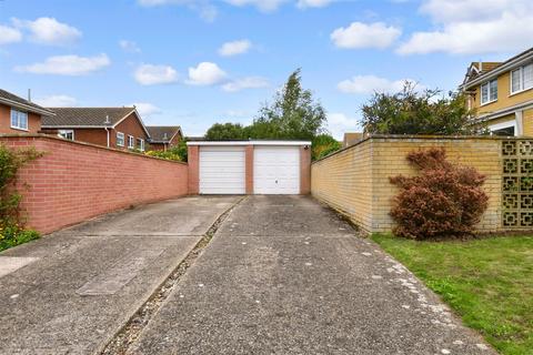 1 Delacourt Close, Cliffsend, Ramsgate, CT12 5LG