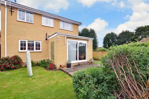 1 Delacourt Close, Cliffsend, Ramsgate, CT12 5LG