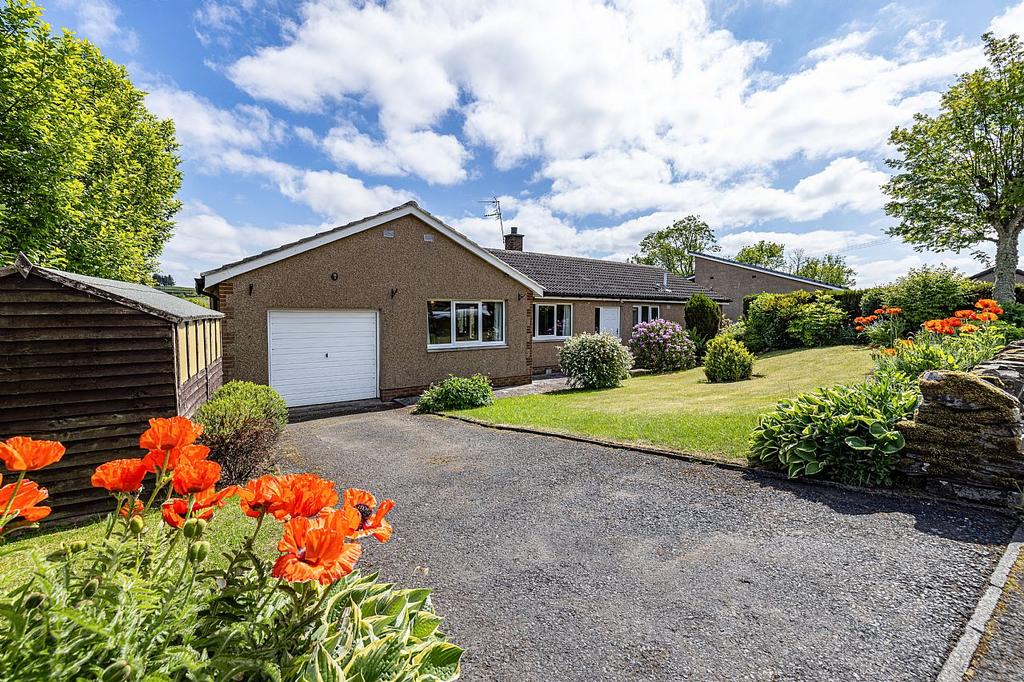 3 The Glebe, Ashkirk TD7 4PJ 3 bed detached house for sale £308,000