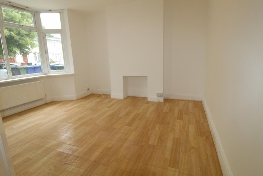 Newly Renovated Three Bedroom House in Northolt